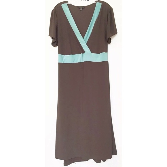 Mossimo Supply Co. Dresses & Skirts - ✨ Mossimo Brown & Aqua  Midi Dress | tOffice Chic |Size 16W / 18W